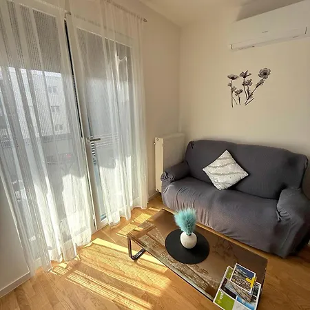 Apartment Lana With Private Parking Pula