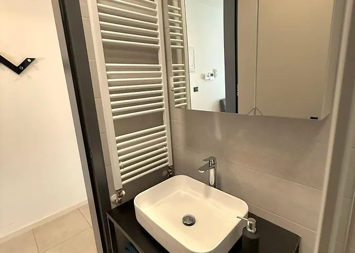 Lana With Private Parking * פולה